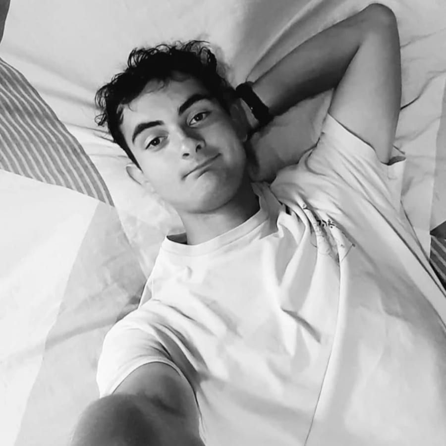 Profil de Adel